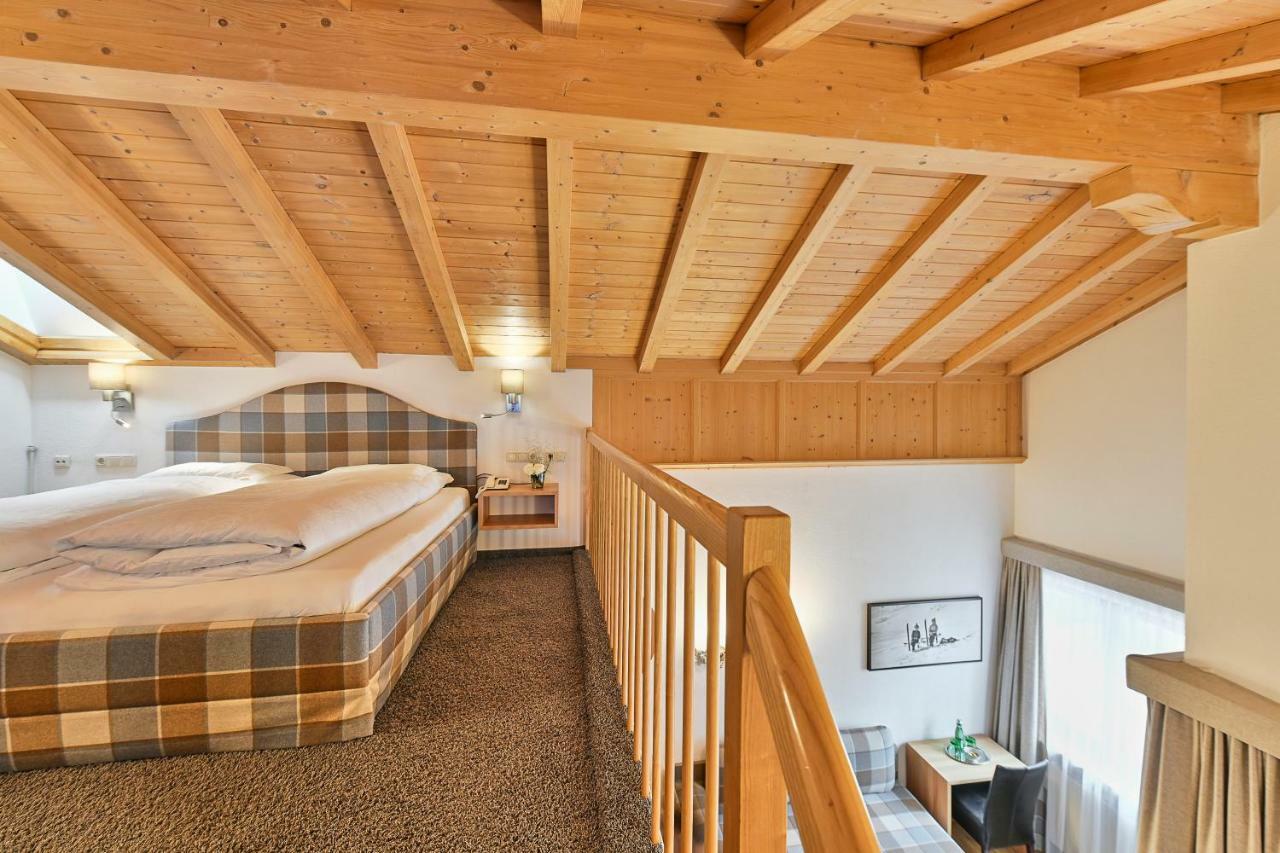 Hotel Garni Sursilva Lech am Arlberg Exterior photo