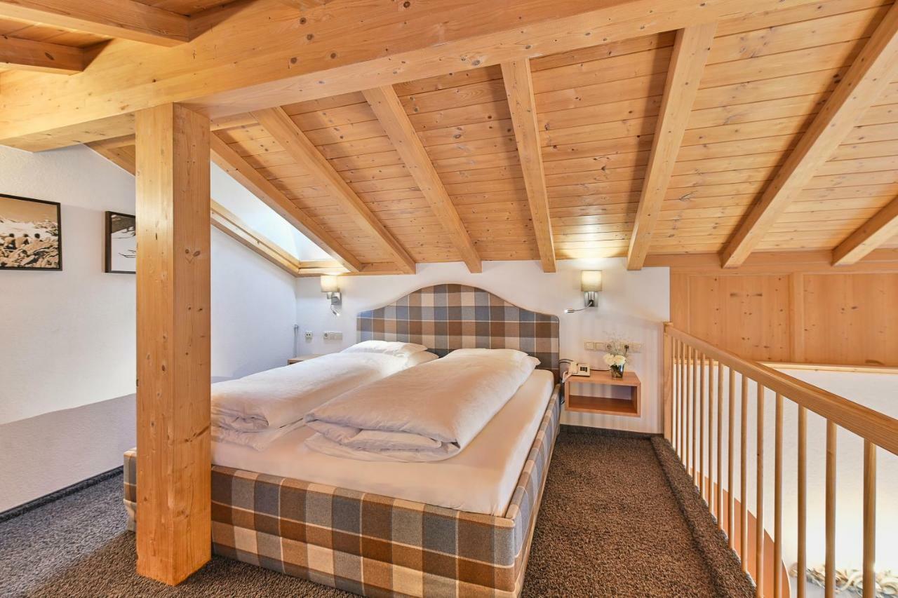 Hotel Garni Sursilva Lech am Arlberg Exterior photo
